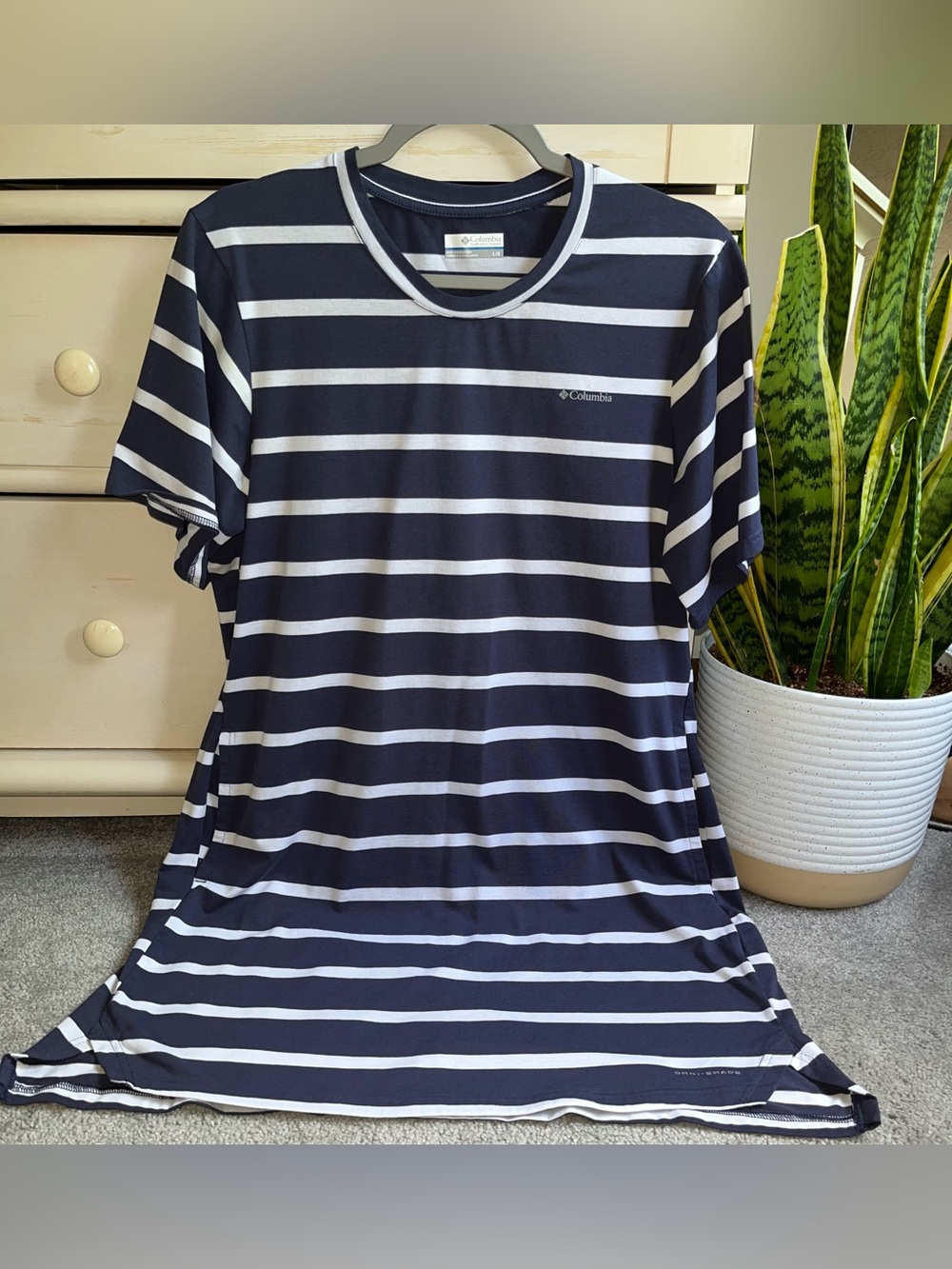 Columbia Women’s Sun Trek Tee Dress Large